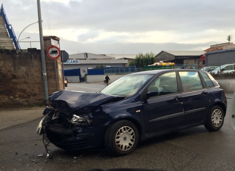 Incidente Santa Maria Capua Vetere Fiat Stilo