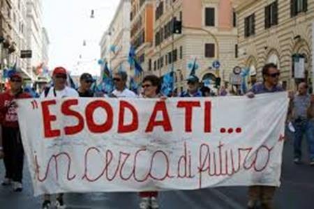 esodati_striscione_450