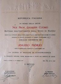 Florio avv Angelo Pergamena di Laurea - 181175 (1)
